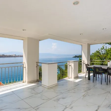Nada Sea View&whirpool Island Krk By Vilă
