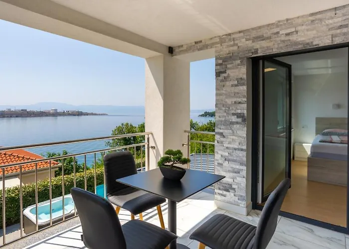 Vilă Nada Sea View&whirpool Island Krk By *