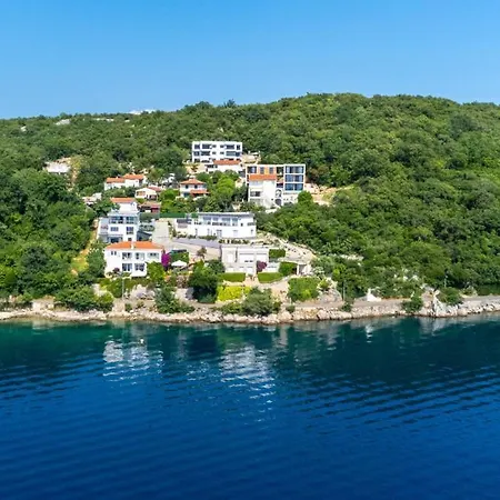 Villa Nada Sea View&whirpool Island Krk By Omišalj
