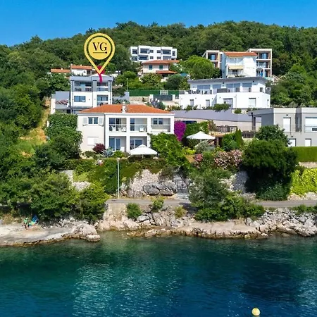 Villa Nada Sea View&whirpool Island Krk By *