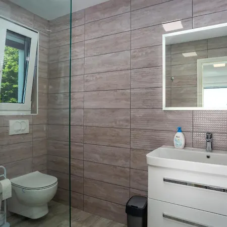 Villa Nada Sea View&whirpool Island Krk By