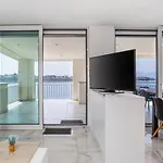 Vila Nada Sea View&whirpool Island Krk By *