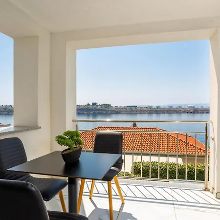 Nada Sea View&whirpool Island Krk By